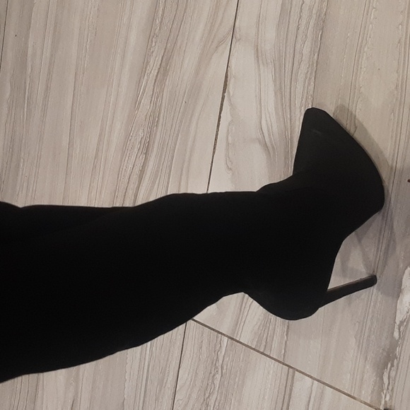 Aldo over the knee boots - Picture 5 of 11